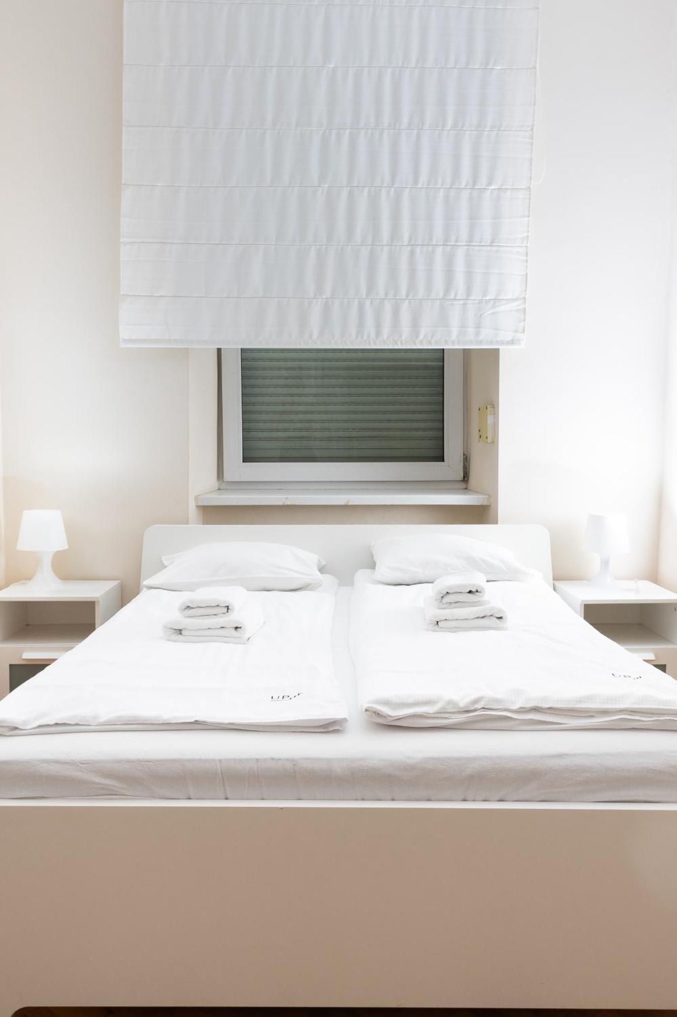 Apartament Homely 4 Bedroom - Old Town - By Upstairs
