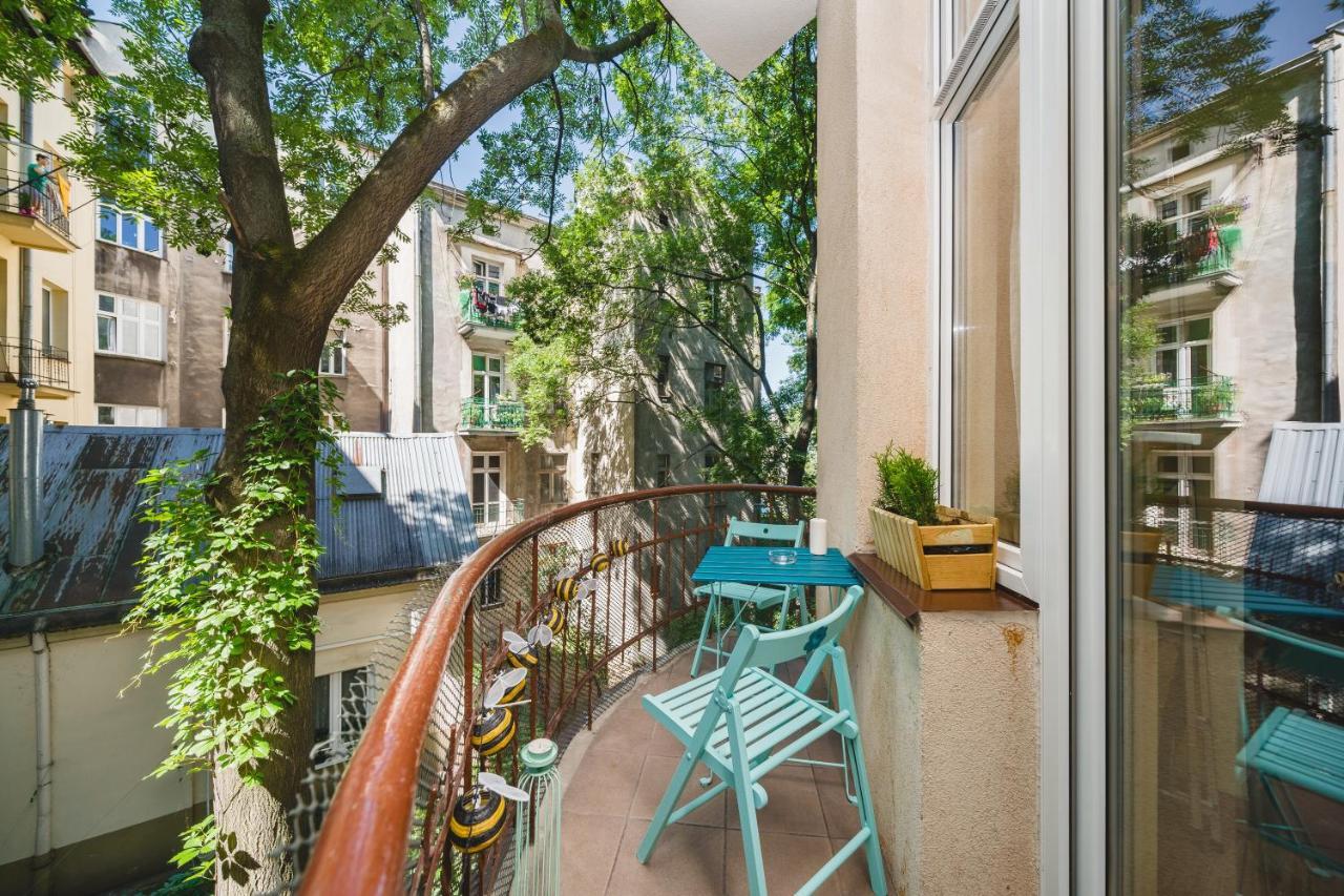 Homely 4 Bedroom - Old Town - By Upstairs *