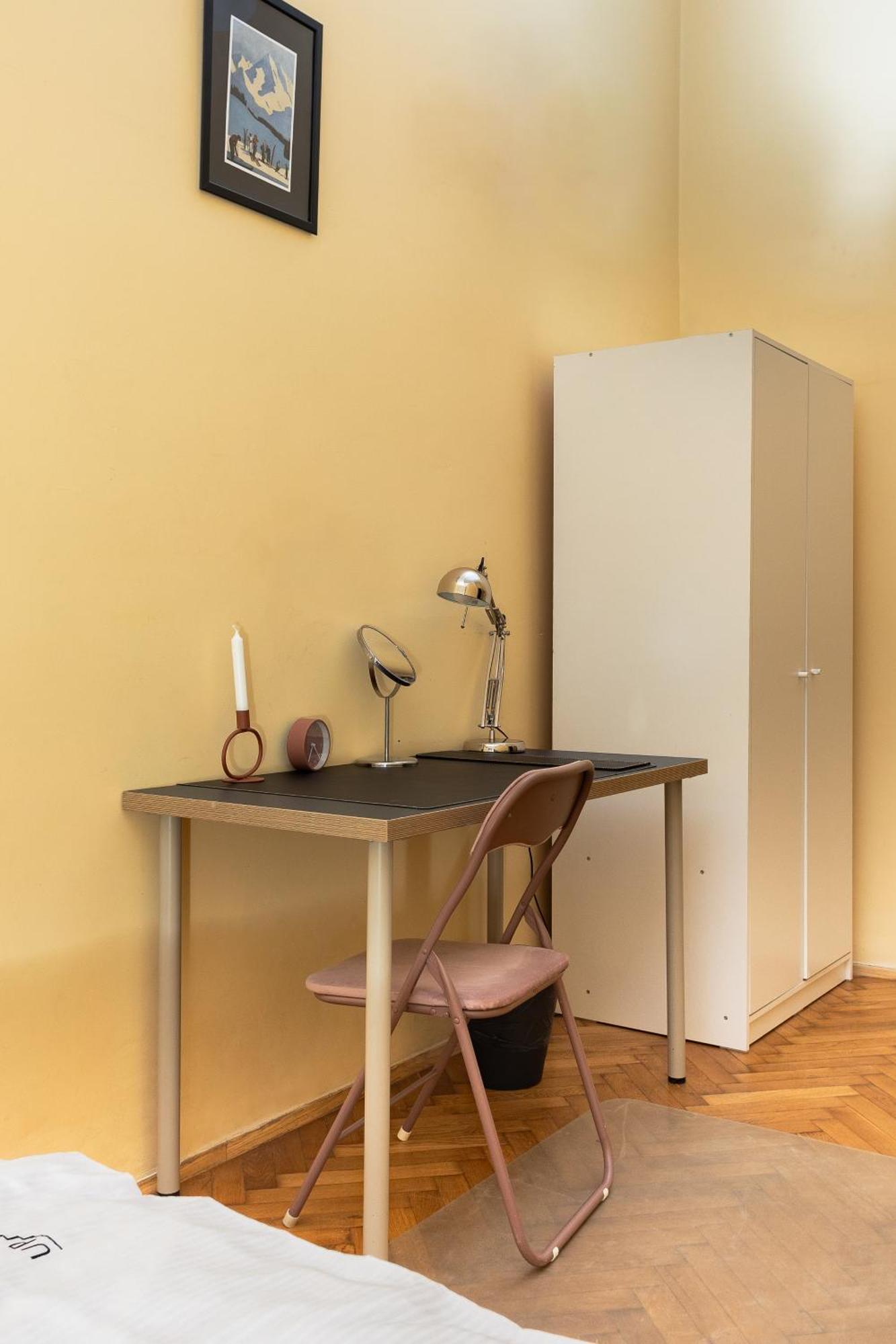 Homely 4 Bedroom - Old Town - By Upstairs Apartment Krakow